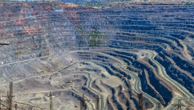 Port Risks Force Ukraine Mine Shutdown
