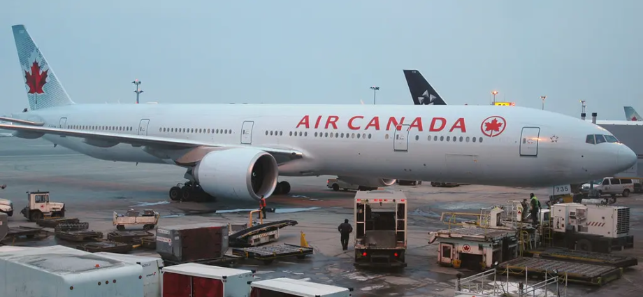 Air Canada Raises C$2.5bn From Aeroplan Stake Sale