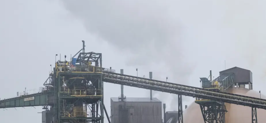 Quebec Raises Fines for Industrial Pollution