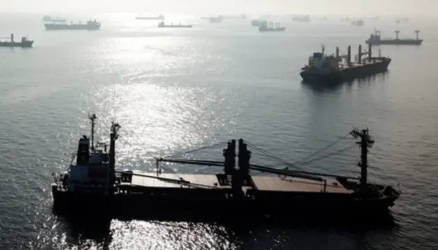 Russia Registers Gas Ships in Dubai and Hong Kong