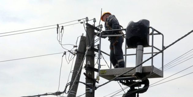 Ukraine Repair Crews Deployed After New Energy Infrastructure Damage