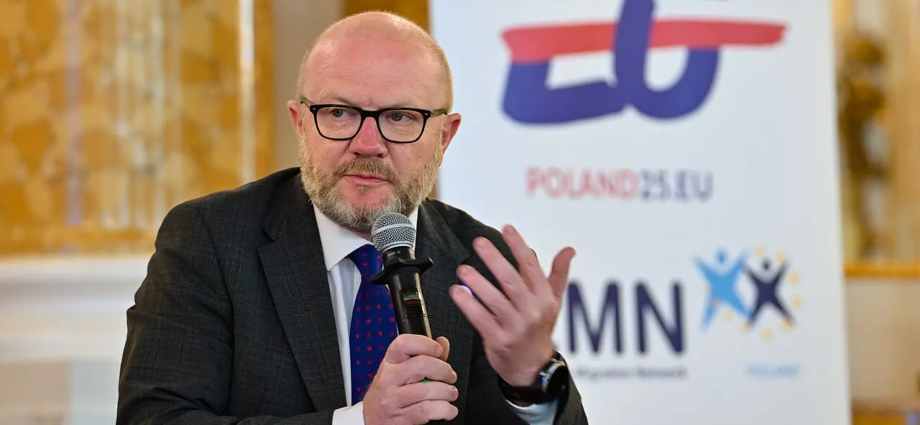 Ukrainian citizens are not a burden, but a benefit to Poland