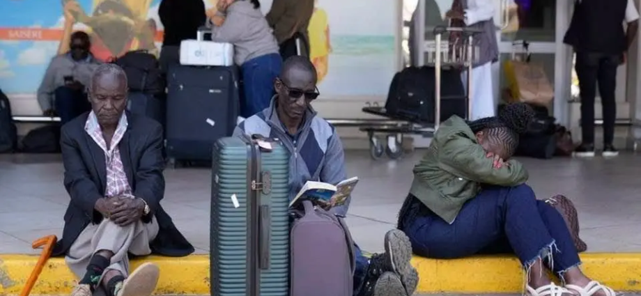 Kenya Flights Delayed as Airlines Clear Strike Backlog