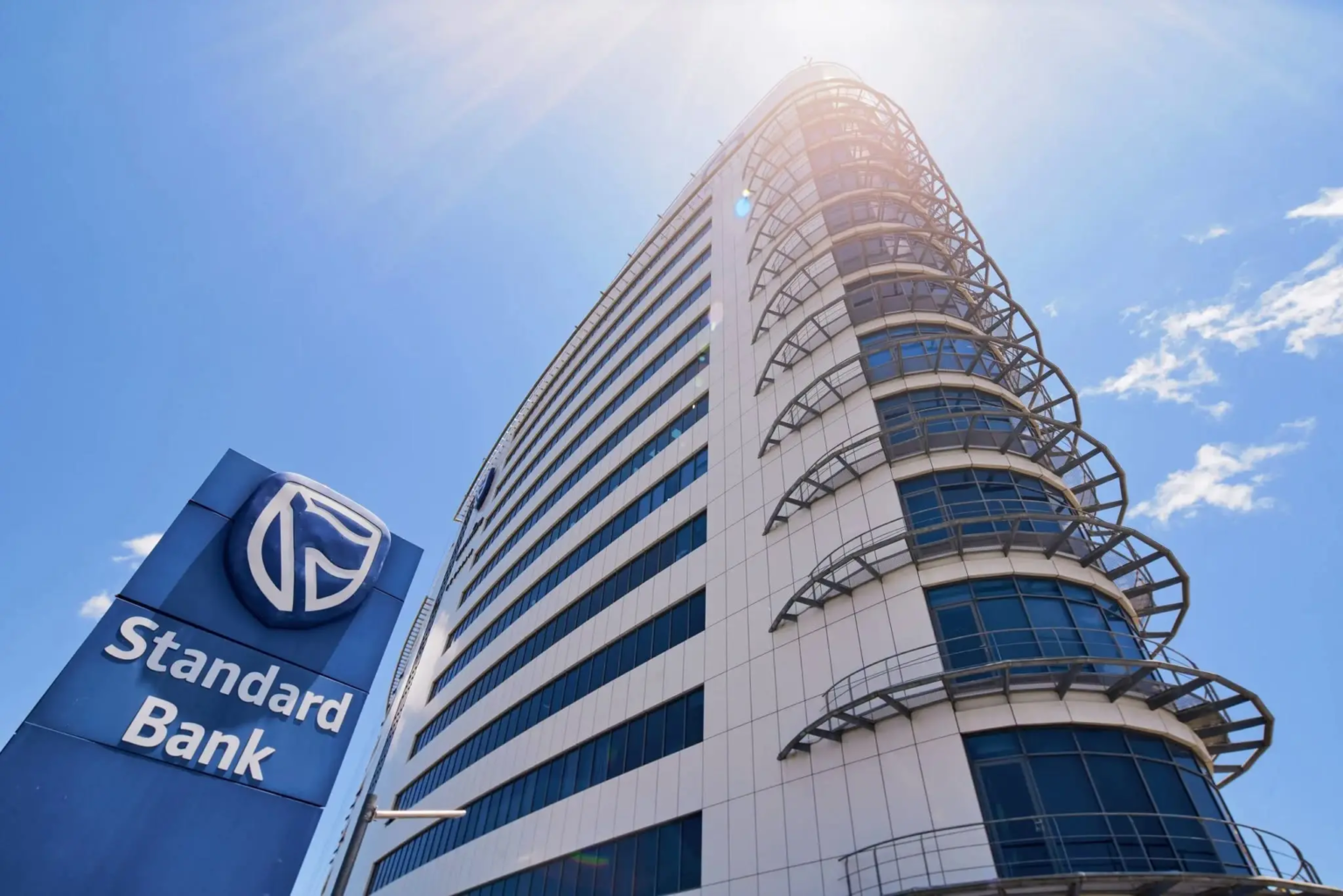 Standard Bank Targets East Africa Expansion Without Acquisitions