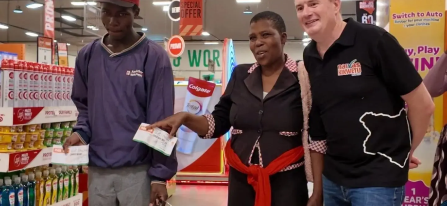 Naivas Bets on Longer Hours to Lift Kenya Festive Sales